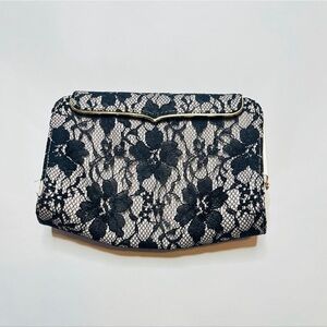 Chic Black Lace Women's Clutch